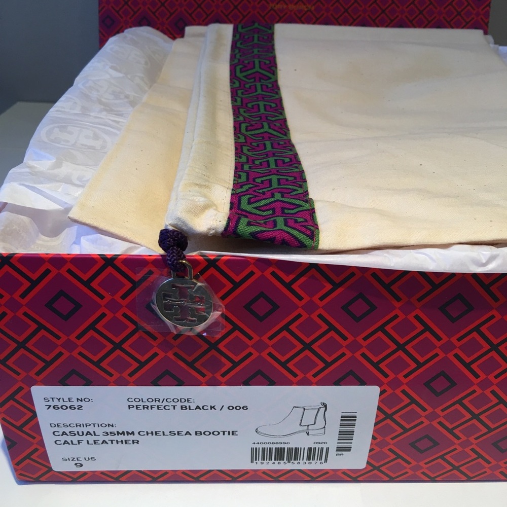 Tory Burch Casual 35 mm Chelsea Bootie - Picture 3 of 6